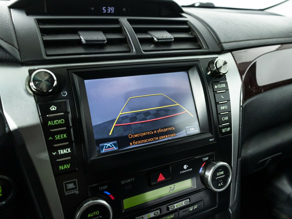 Toyota Camry 2014 года с пробегом. Фото: #13