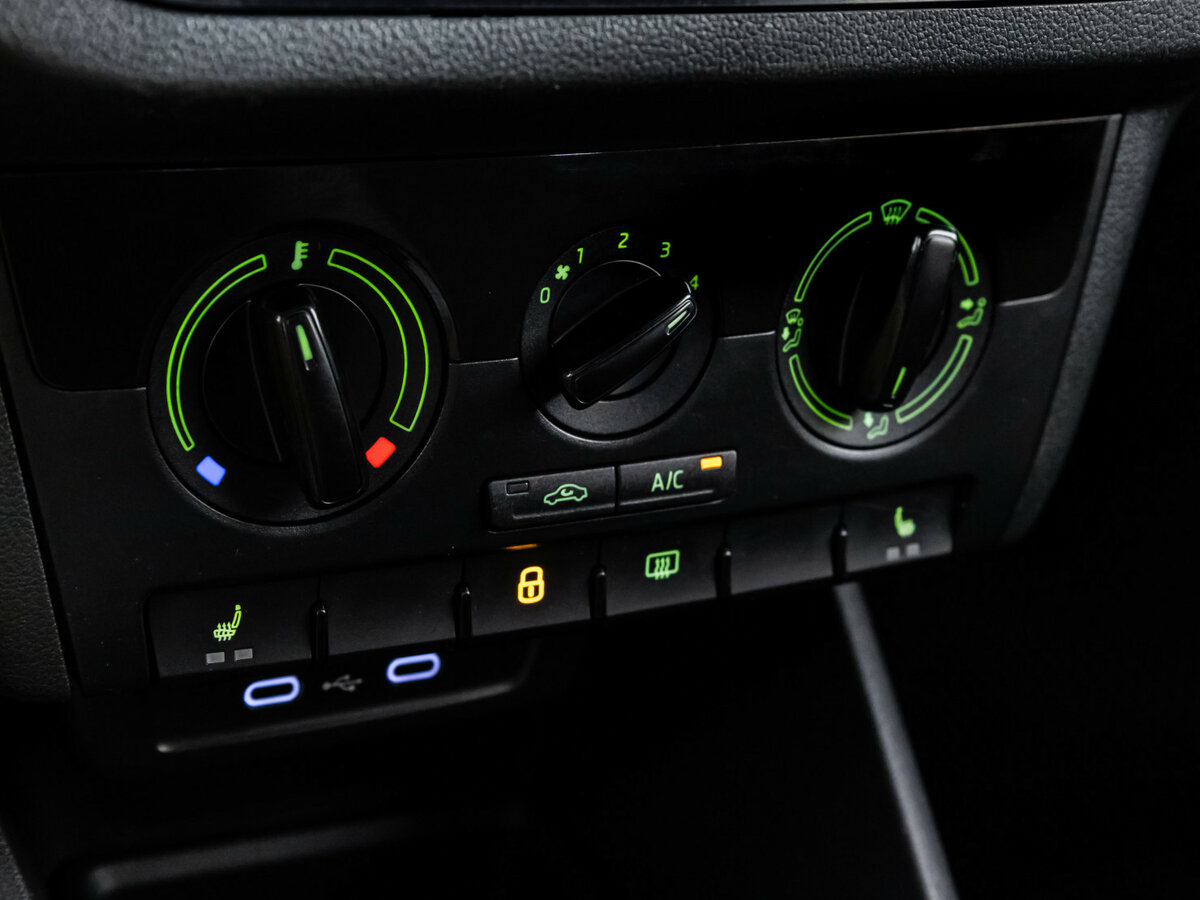 Skoda Rapid 2020 года с пробегом. Фото: #11