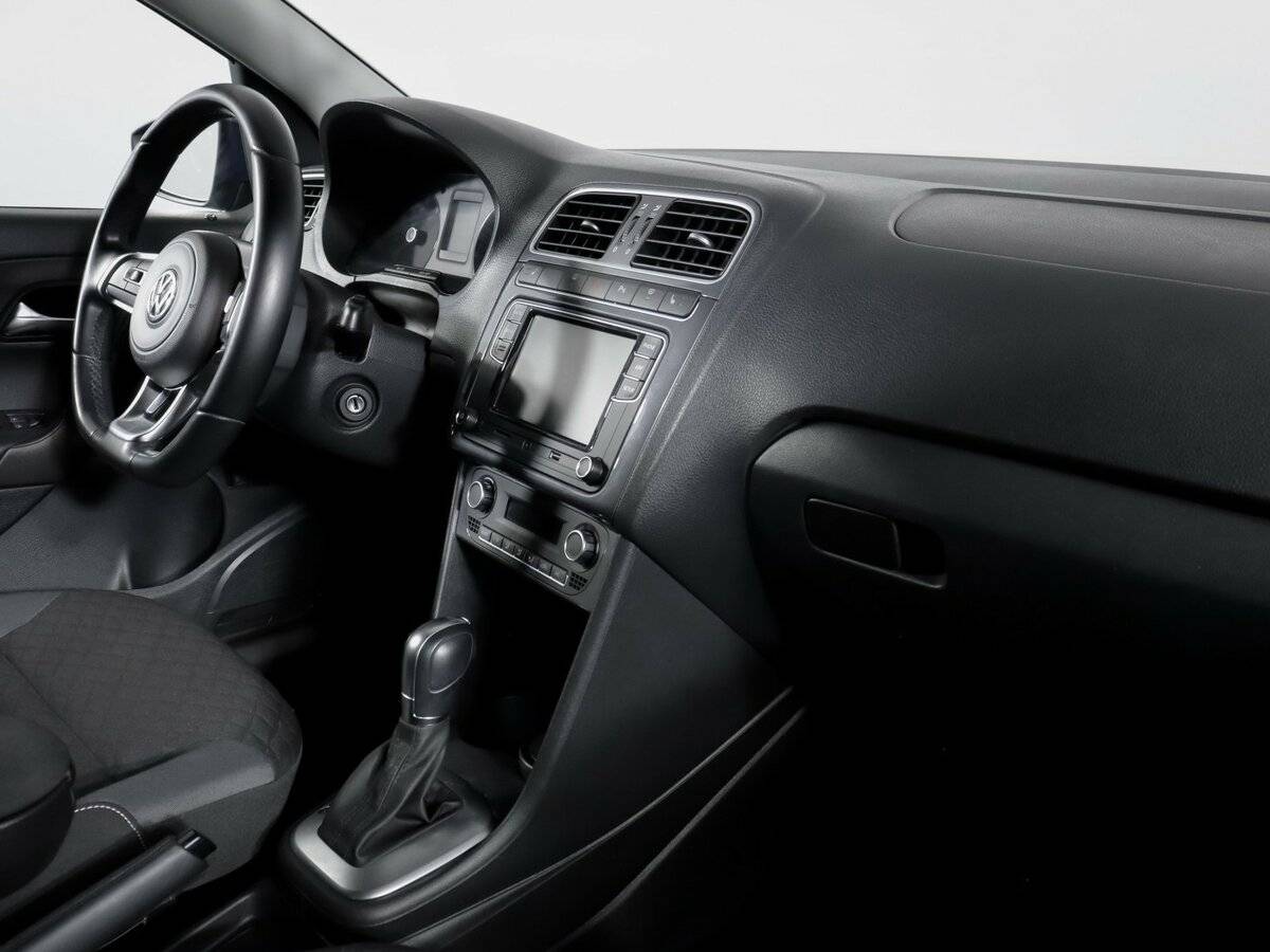 Volkswagen Polo 2018 года с пробегом. Фото: #6