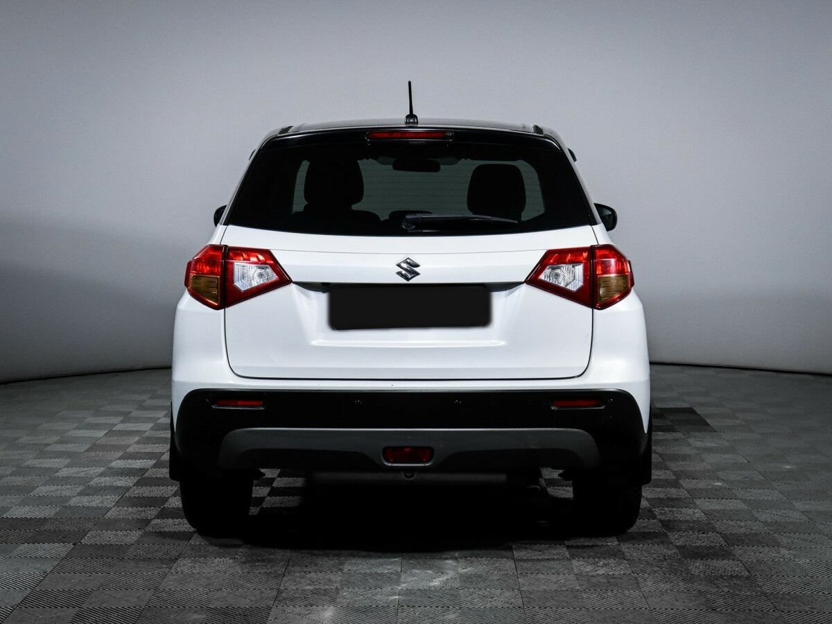 Suzuki Vitara 2016 года с пробегом. Фото: #4