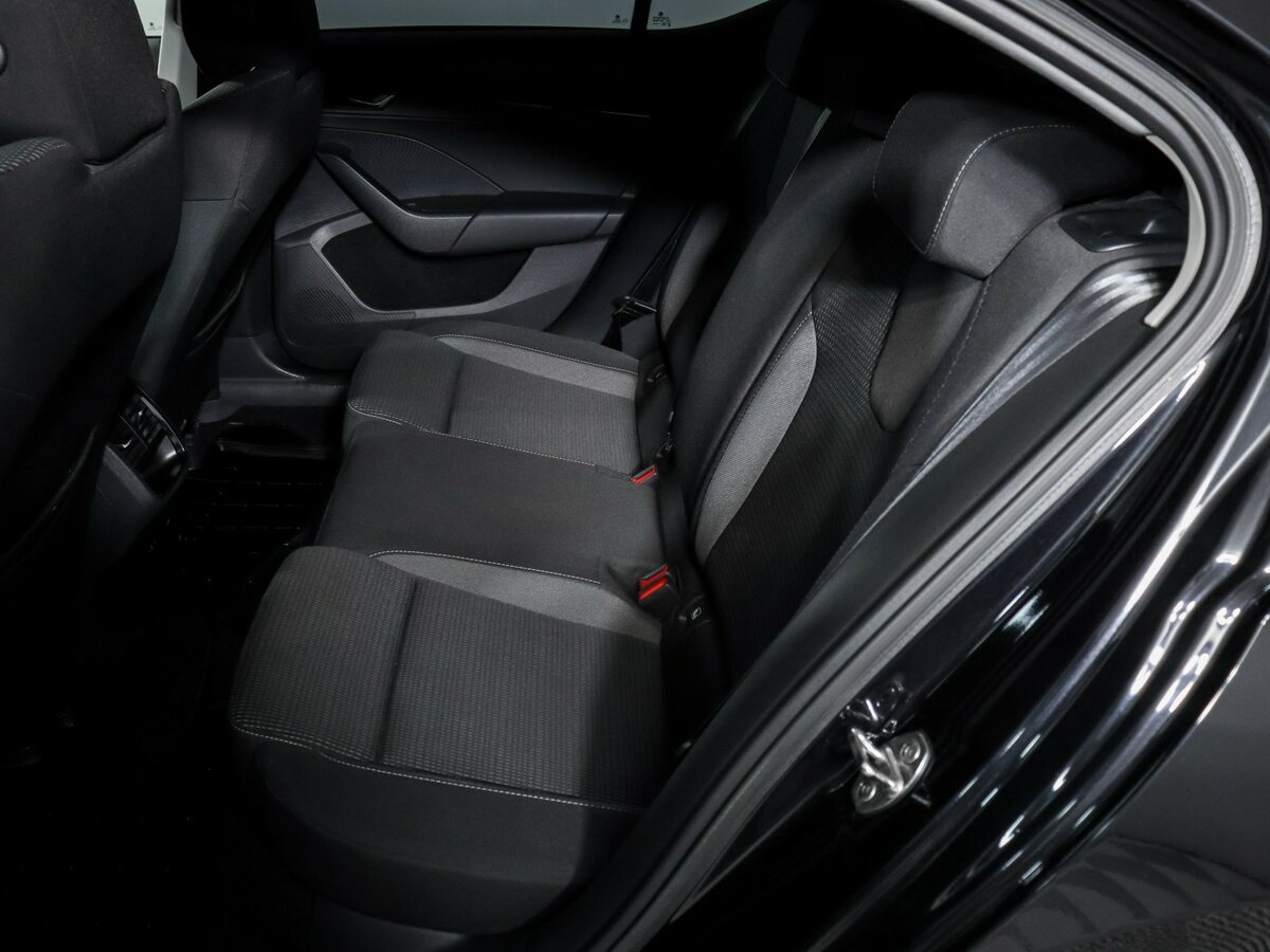 Skoda Octavia 2020 года с пробегом. Фото: #7