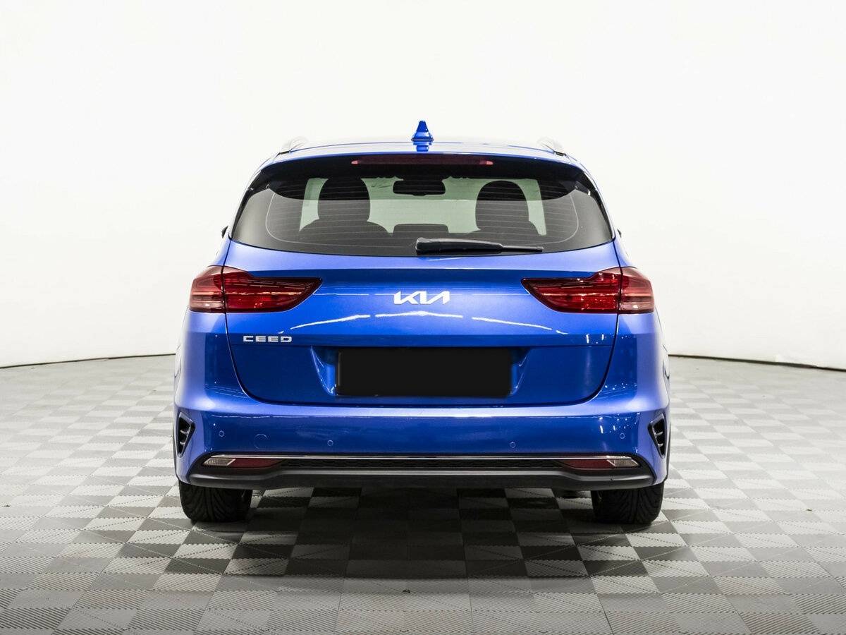 Kia Ceed 2021 года с пробегом. Фото: #4