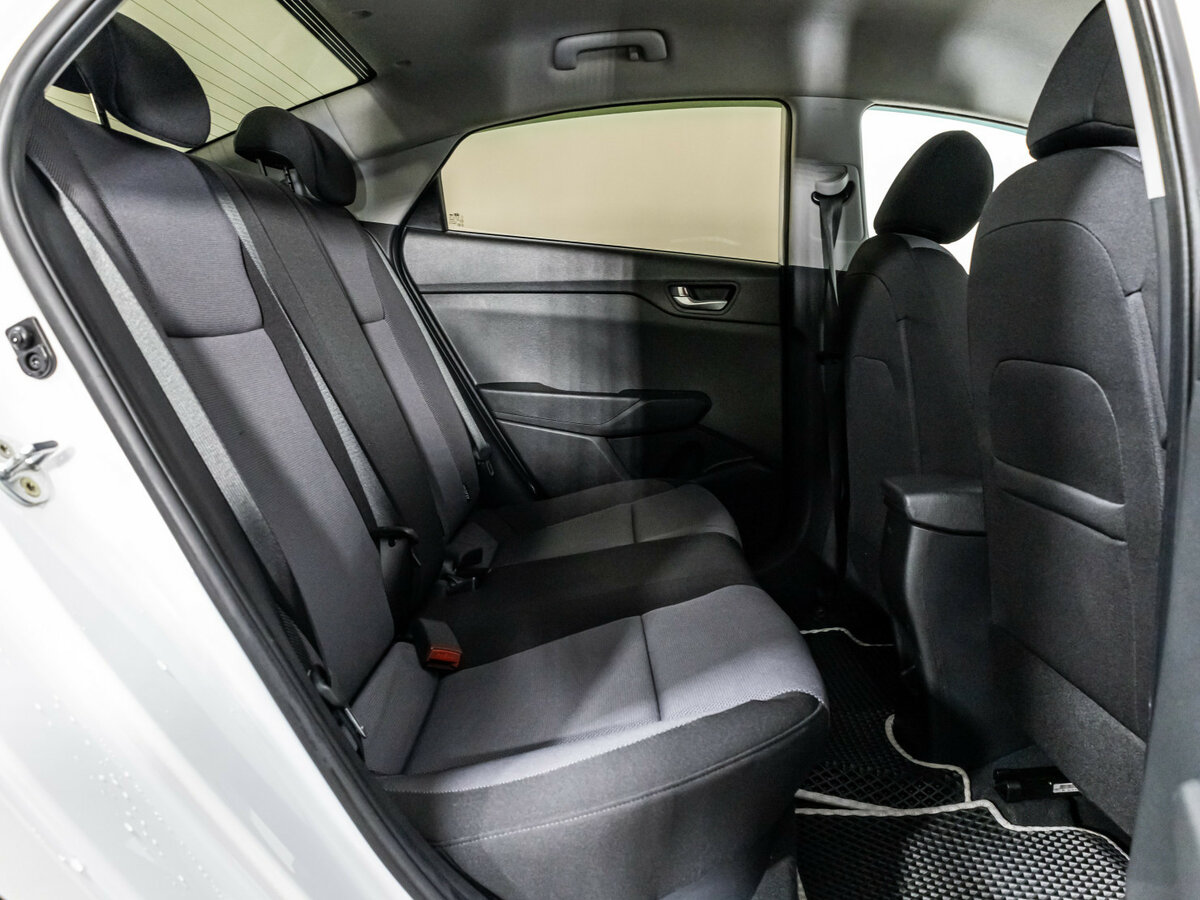 Hyundai Solaris 2021 года с пробегом. Фото: #15