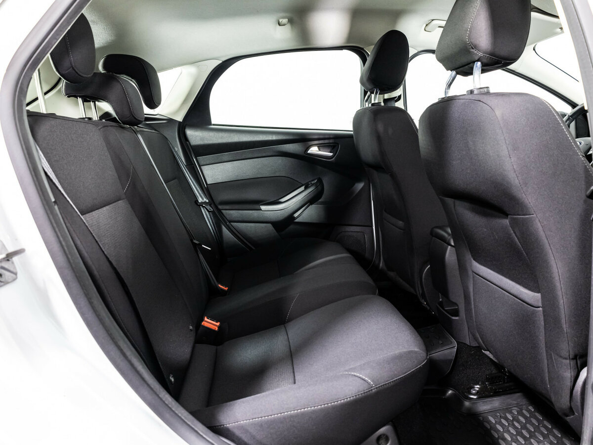 Ford Focus 2017 года с пробегом. Фото: #12