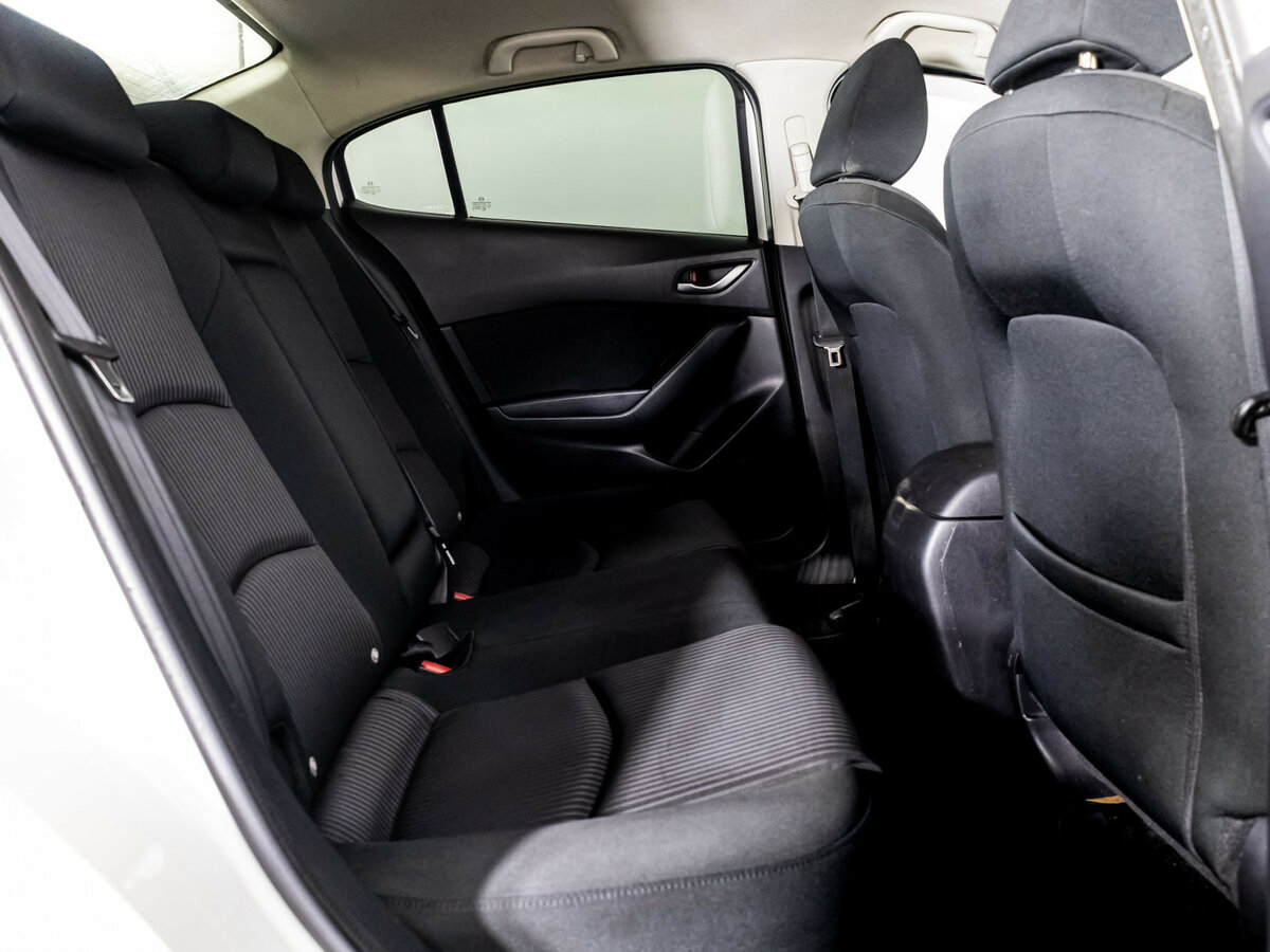 Mazda 3 2013 года с пробегом. Фото: #12