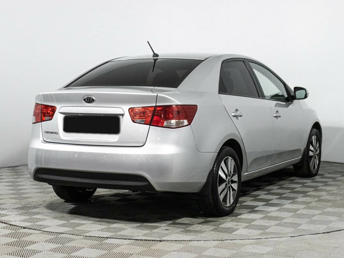 Kia Cerato 2012 года с пробегом. Фото: #4