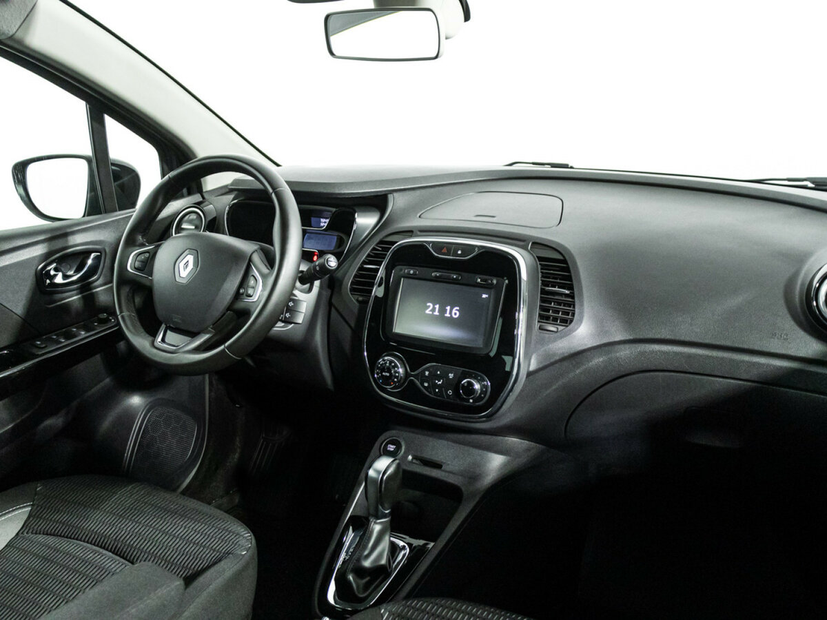 Renault Kaptur 2017 года с пробегом. Фото: #8