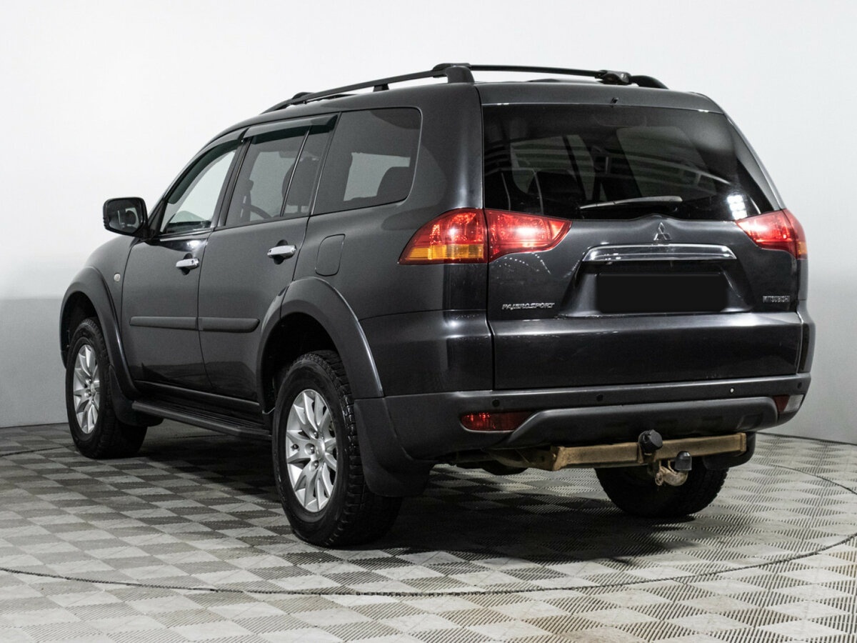 Mitsubishi Pajero Sport 2013 года с пробегом. Фото: #5