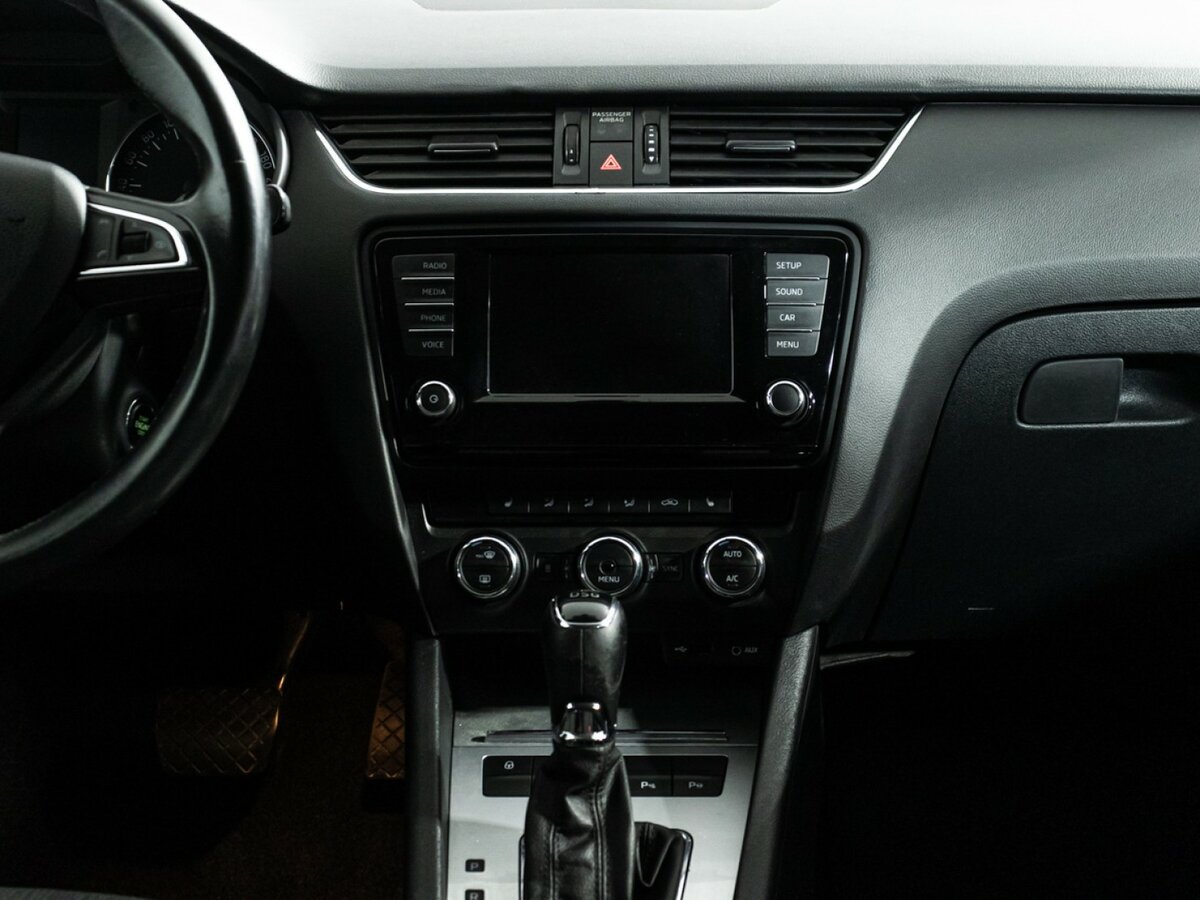 Skoda Octavia 2015 года с пробегом. Фото: #11