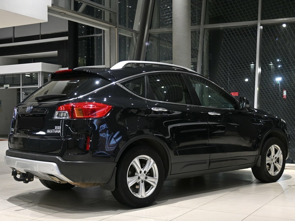 FAW Besturn X80 2017 года с пробегом. Фото: #3