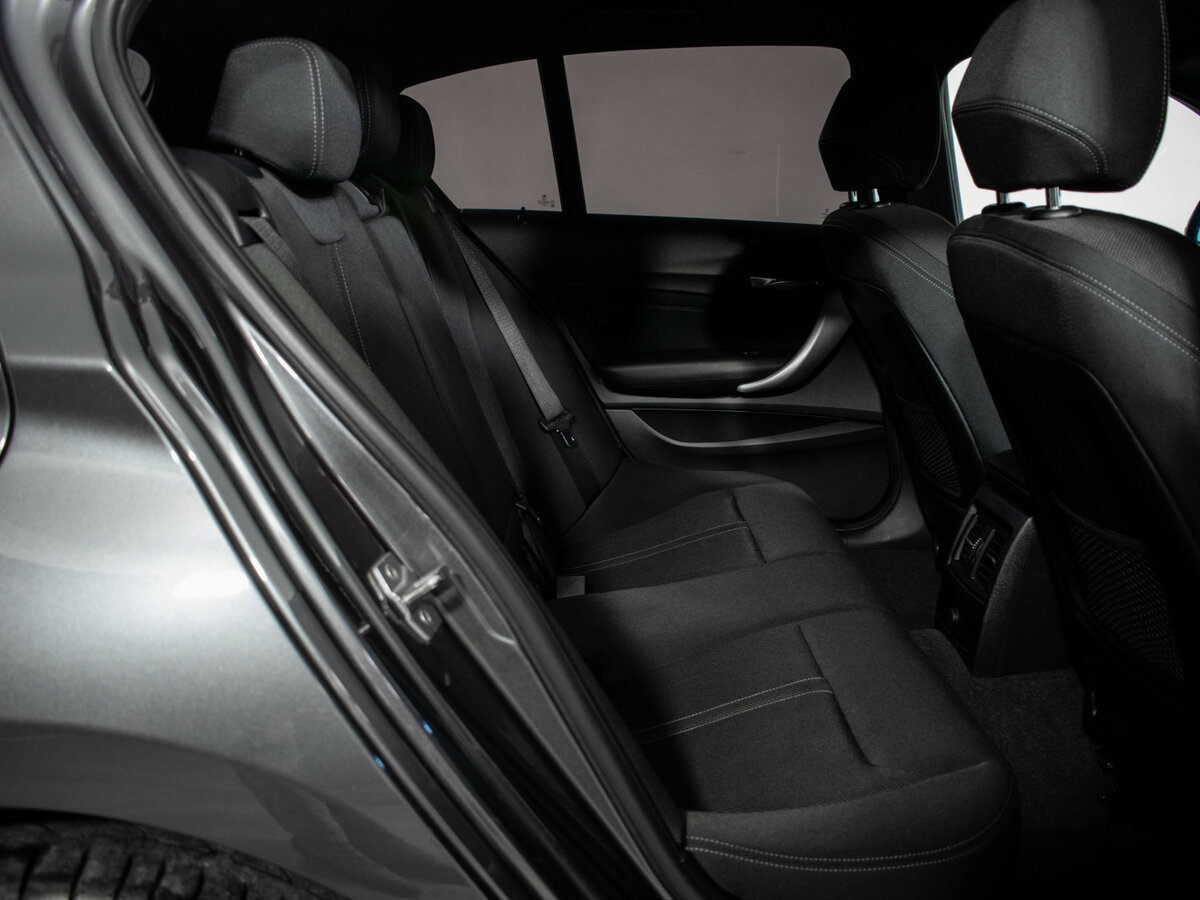 BMW 1 серии 2019 года с пробегом. Фото: #6