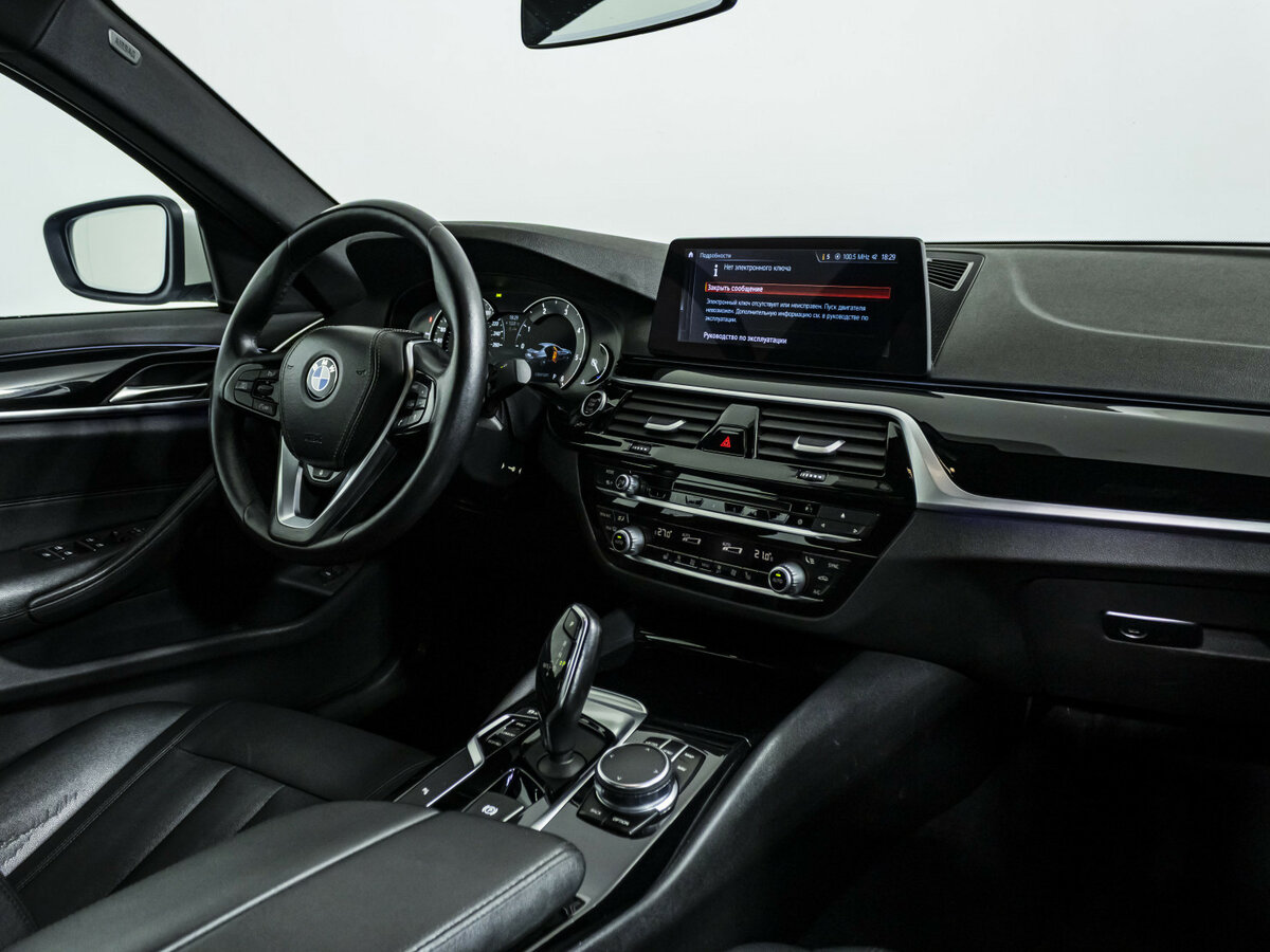 BMW 5 серии 2017 года с пробегом. Фото: #7