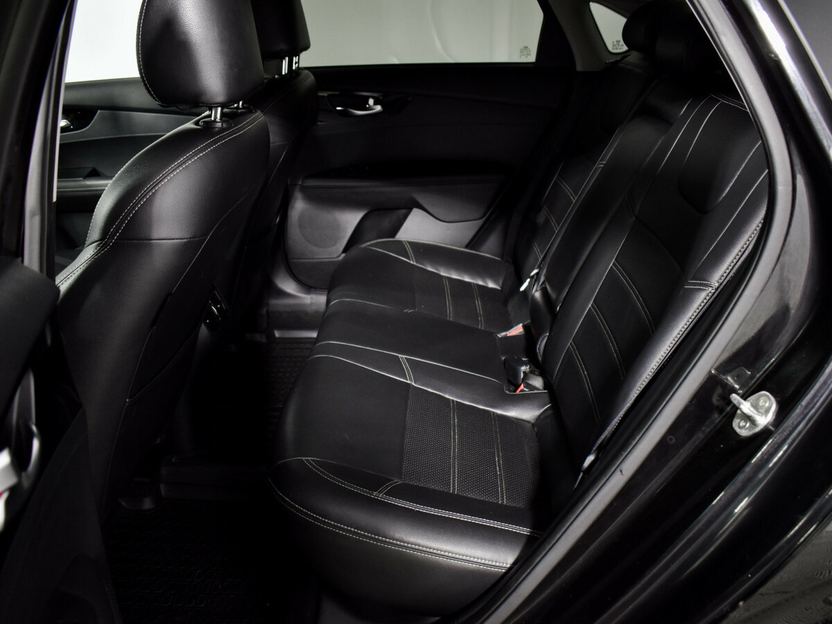 Kia Cerato 2019 года с пробегом. Фото: #10