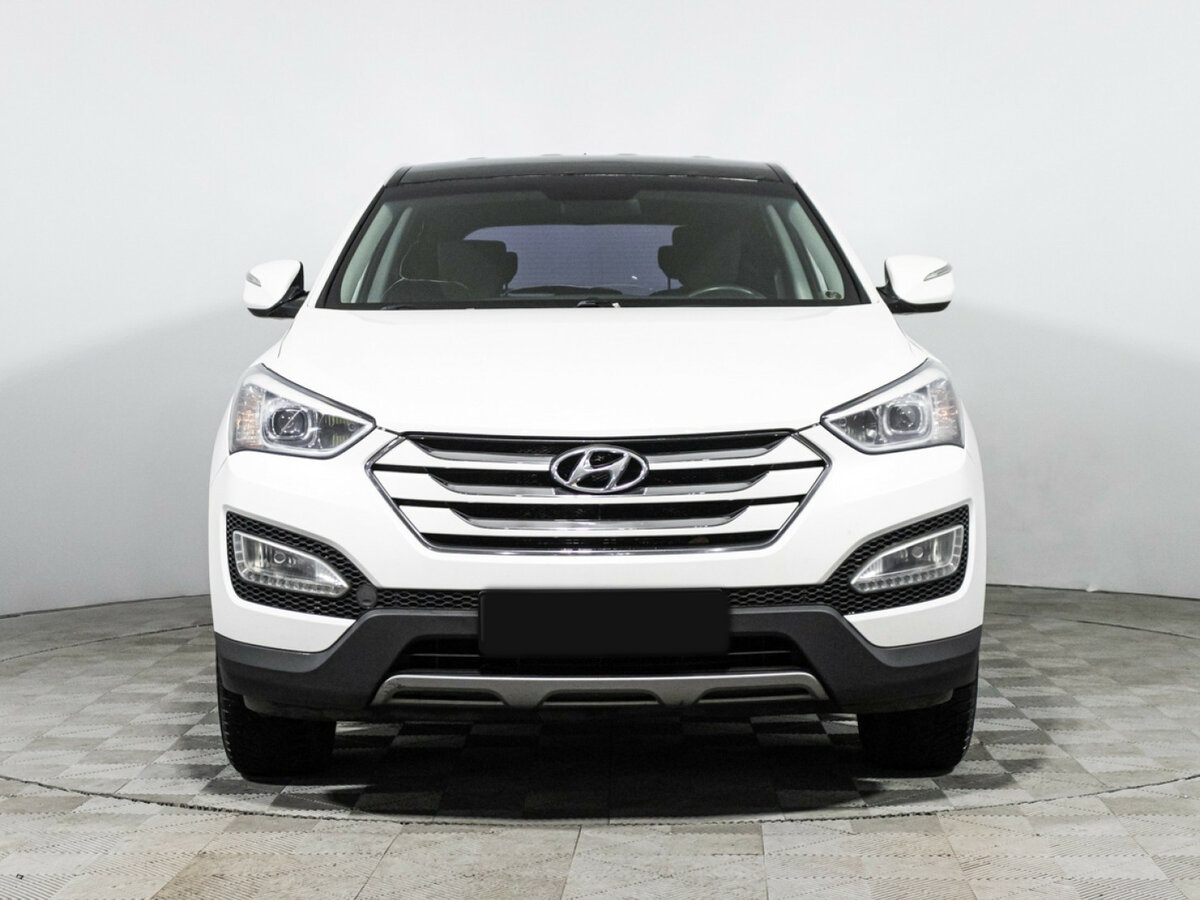 Hyundai Santa Fe 2014 года с пробегом. Фото: #1