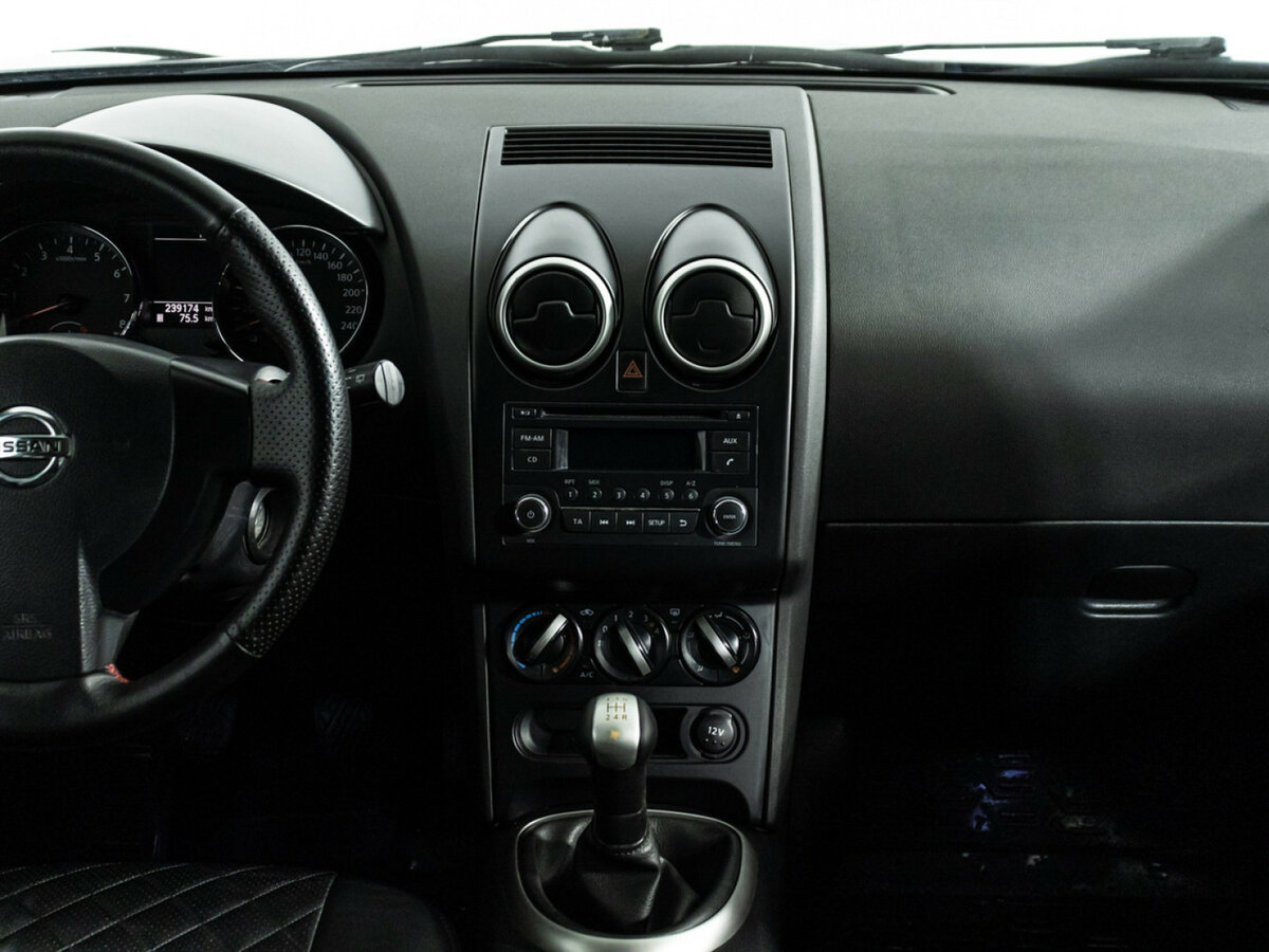 Nissan Qashqai+2 2012 года с пробегом. Фото: #12