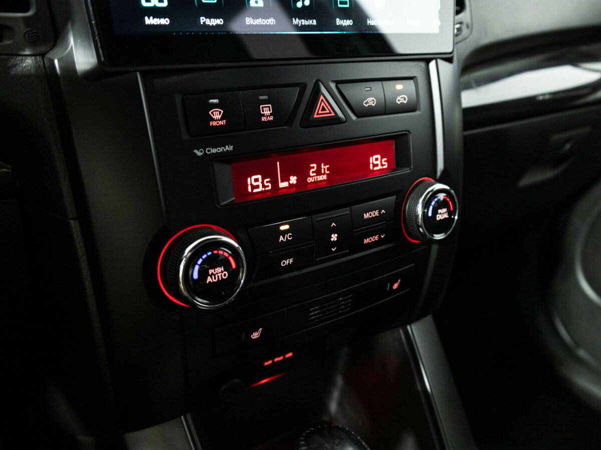 Kia Sorento 2012 года с пробегом. Фото: #16