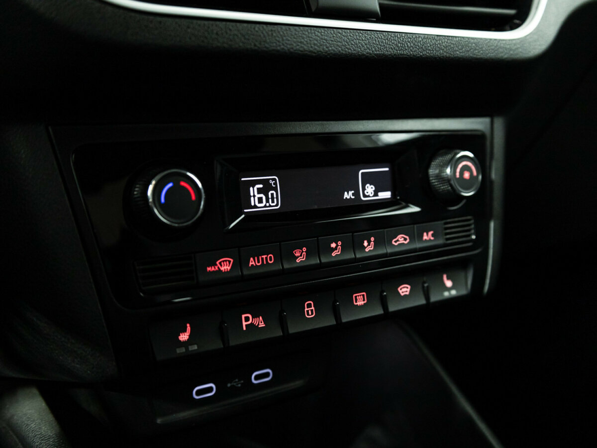 Volkswagen Polo 2022 года с пробегом. Фото: #12