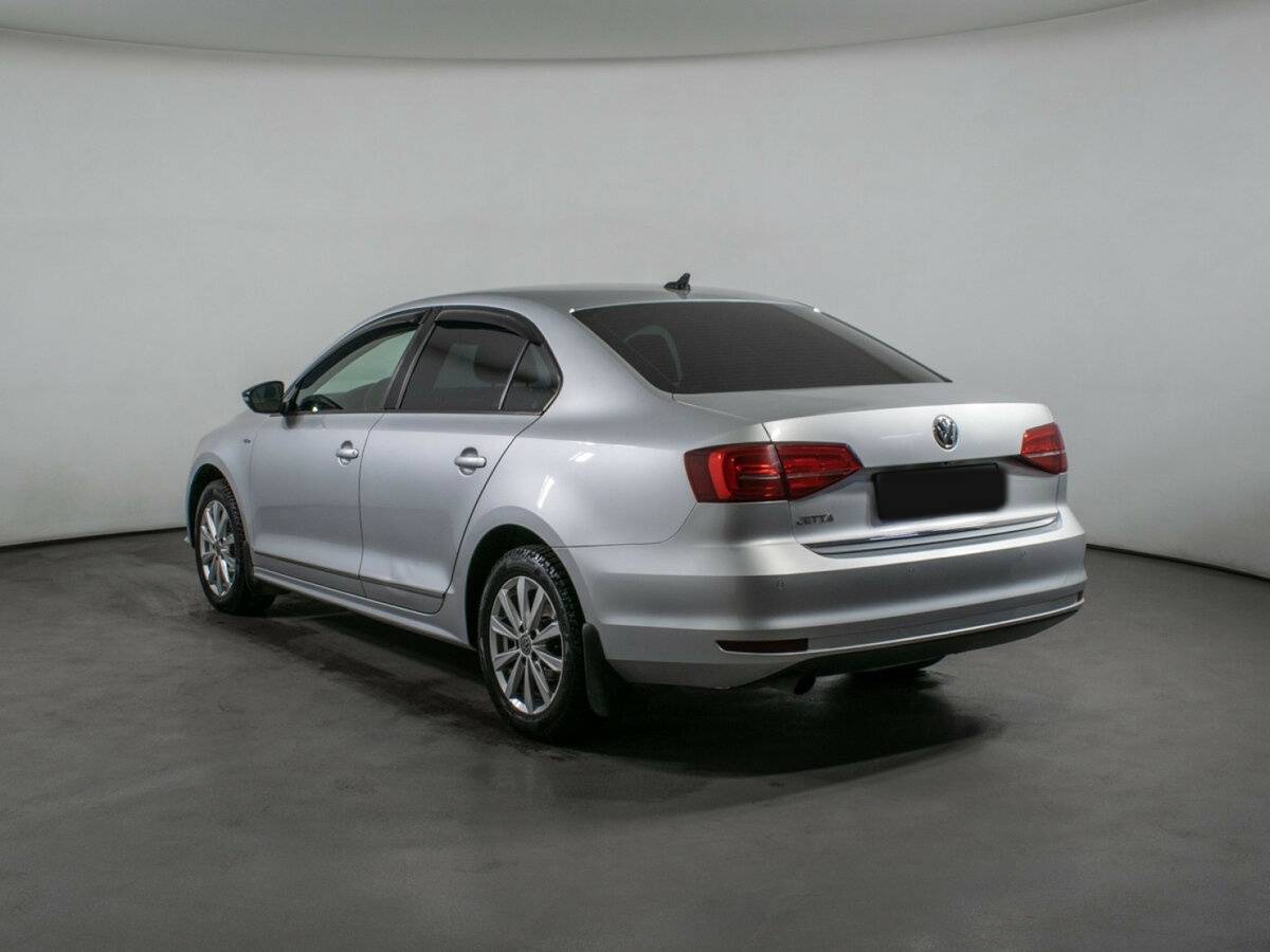 Volkswagen Jetta 2018 года с пробегом. Фото: #6