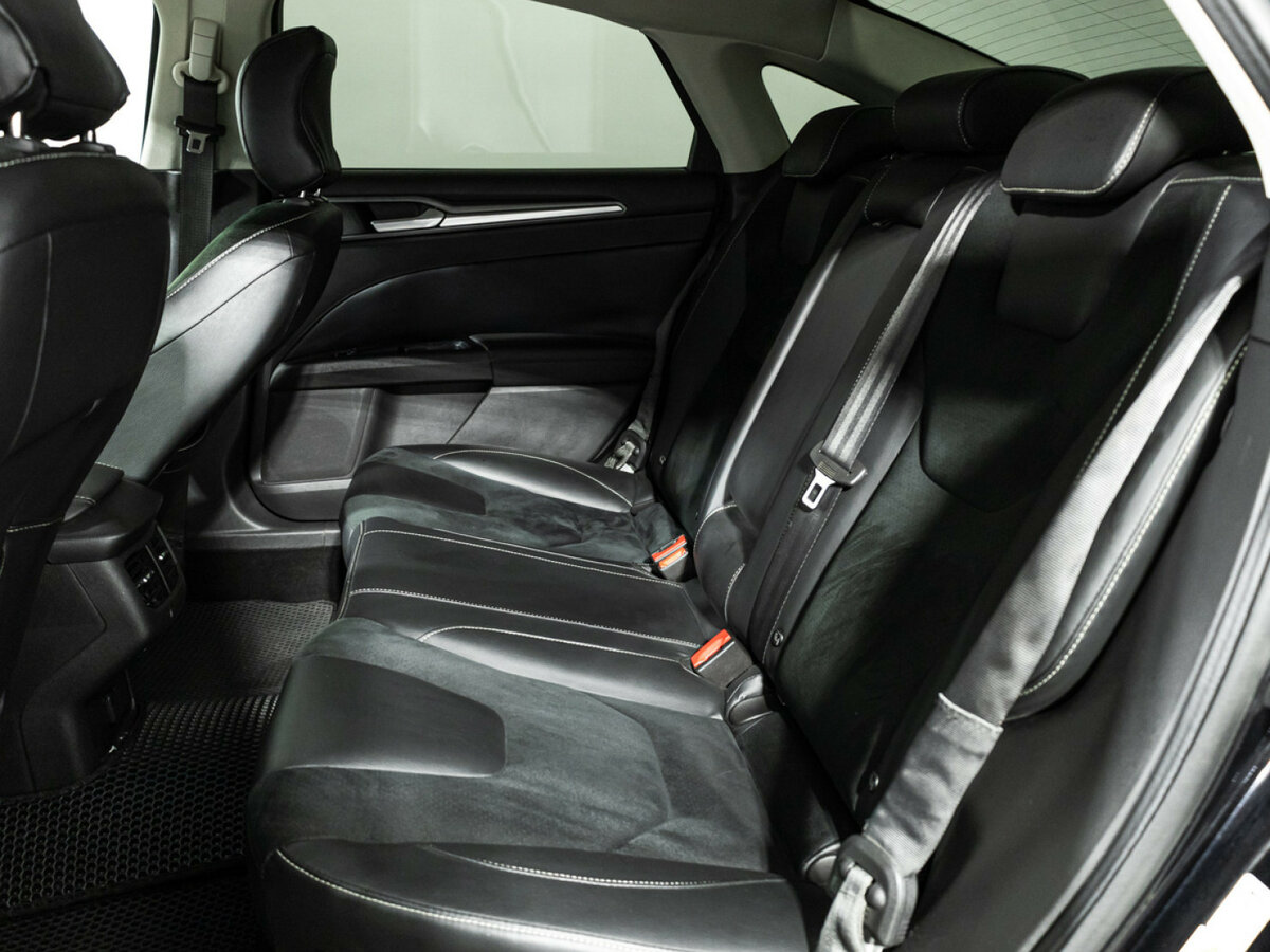 Ford Mondeo 2015 года с пробегом. Фото: #9