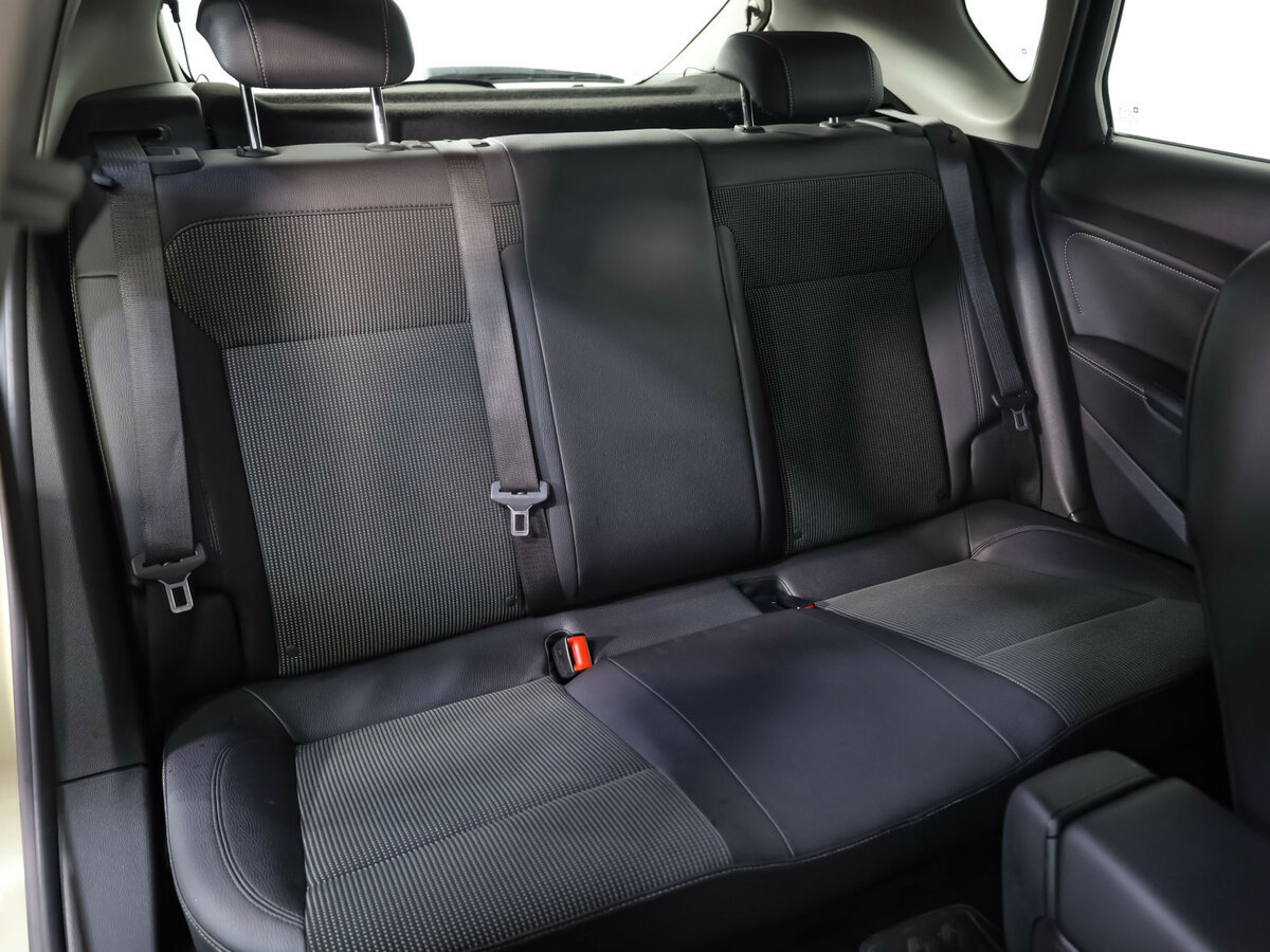 Opel Astra 2012 года с пробегом. Фото: #17