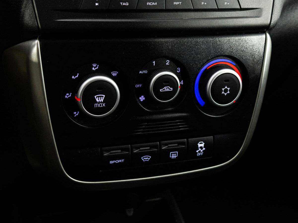 Lada (ВАЗ) Granta 2019 года с пробегом. Фото: #10