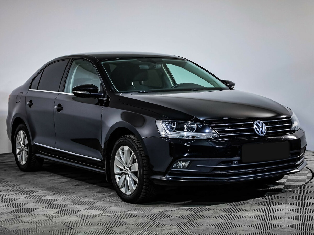 Volkswagen Jetta 2017 года с пробегом. Фото: #2