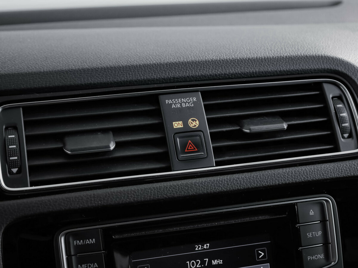 Volkswagen Jetta 2017 года с пробегом. Фото: #11