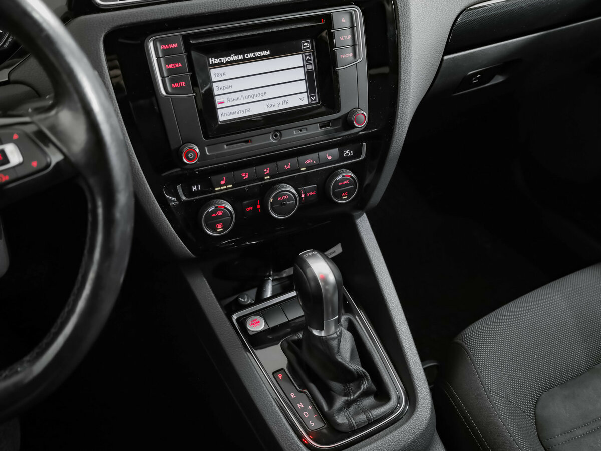 Volkswagen Jetta 2017 года с пробегом. Фото: #19