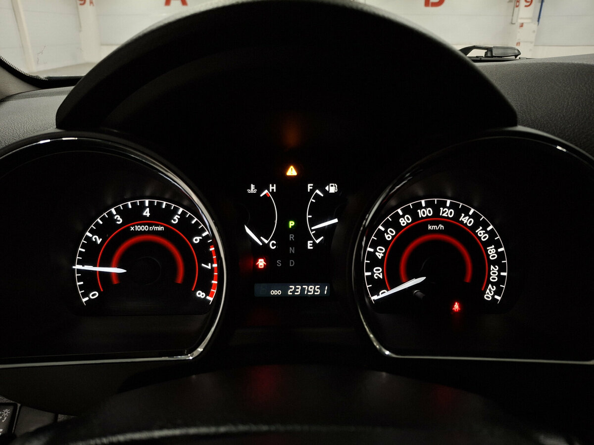 Toyota Highlander 2012 года с пробегом. Фото: #12