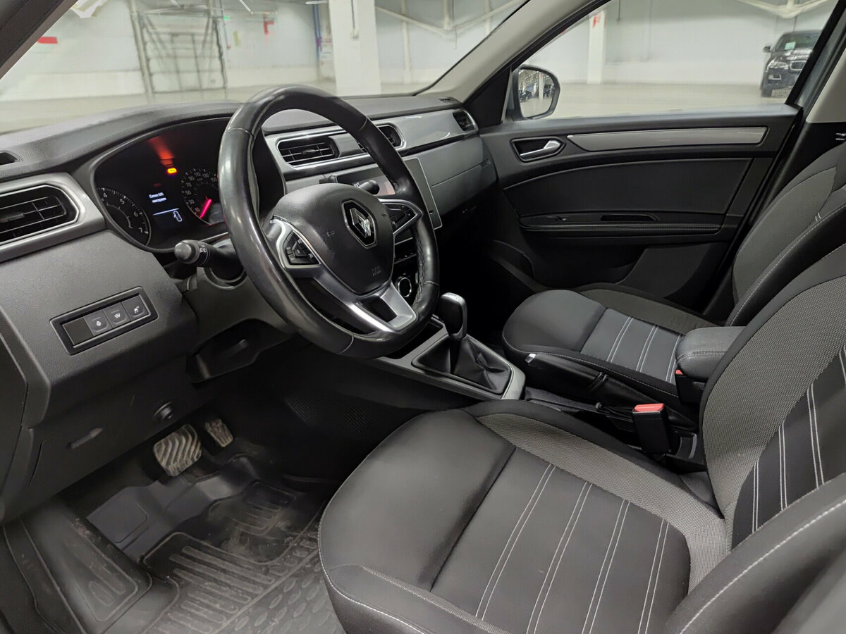 Renault Arkana 2021 года с пробегом. Фото: #15