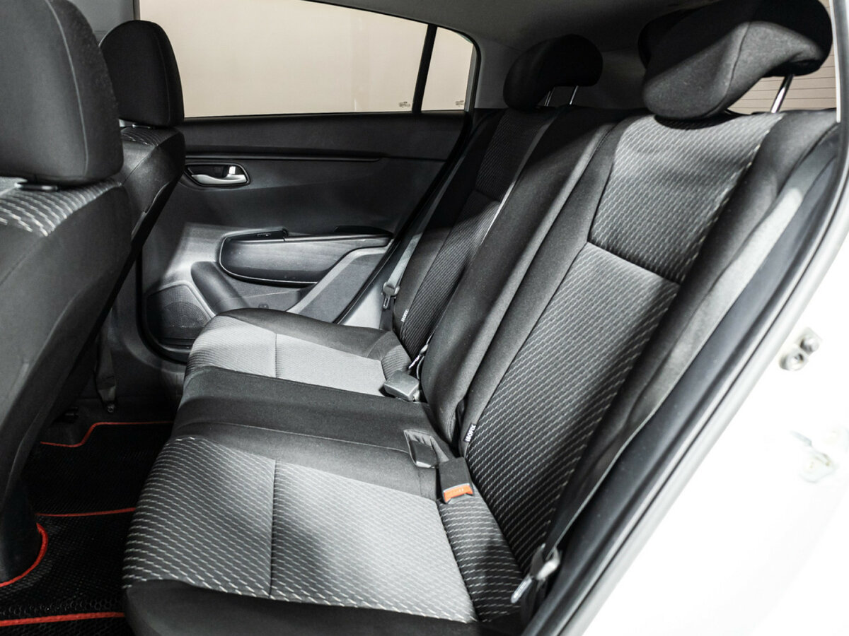 Kia Rio 2019 года с пробегом. Фото: #9