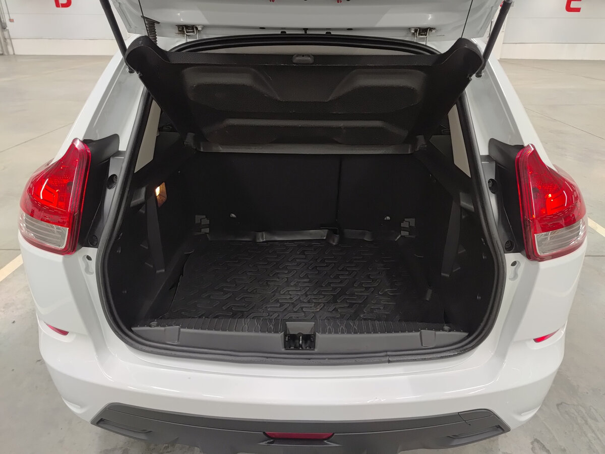 Lada (ВАЗ) XRAY 2019 года с пробегом. Фото: #9