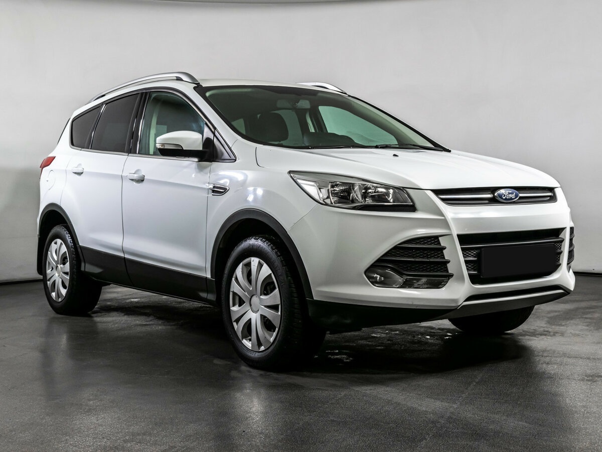Ford Kuga 2015 года с пробегом. Фото: #2