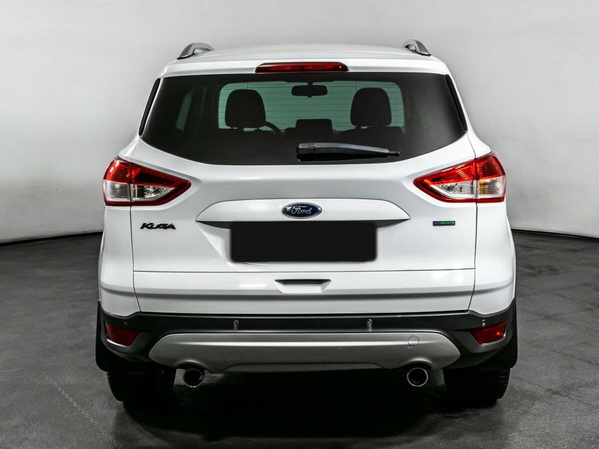 Ford Kuga 2015 года с пробегом. Фото: #4