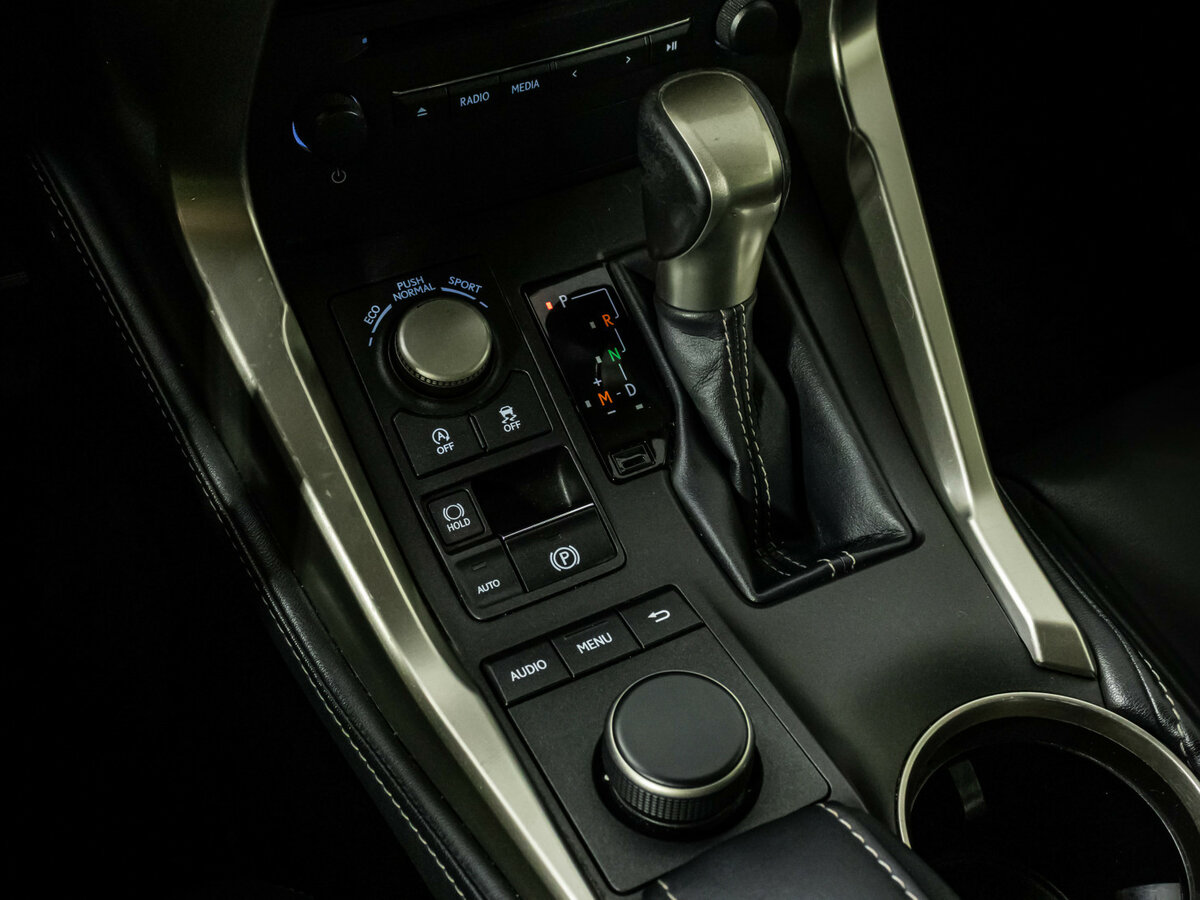 Lexus NX 2014 года с пробегом. Фото: #13