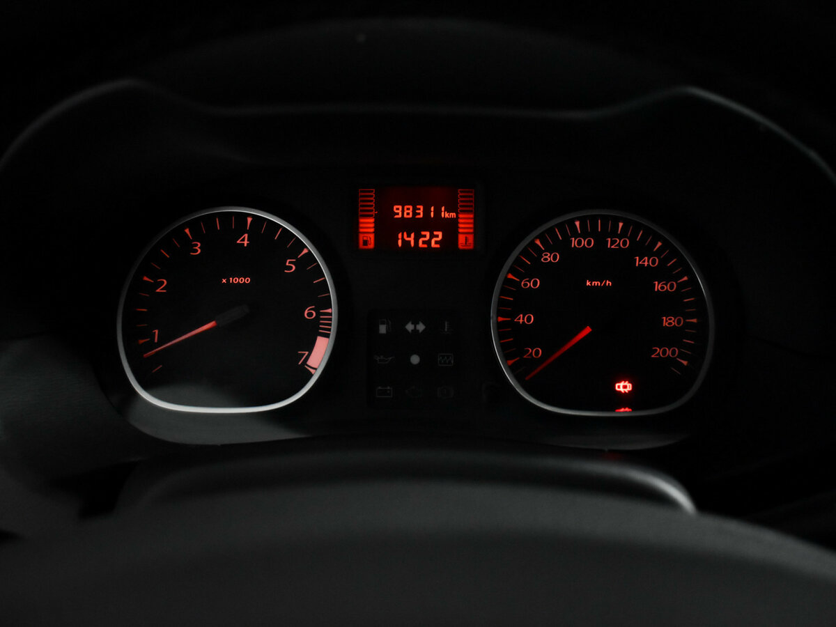 Renault Duster 2012 года с пробегом. Фото: #14