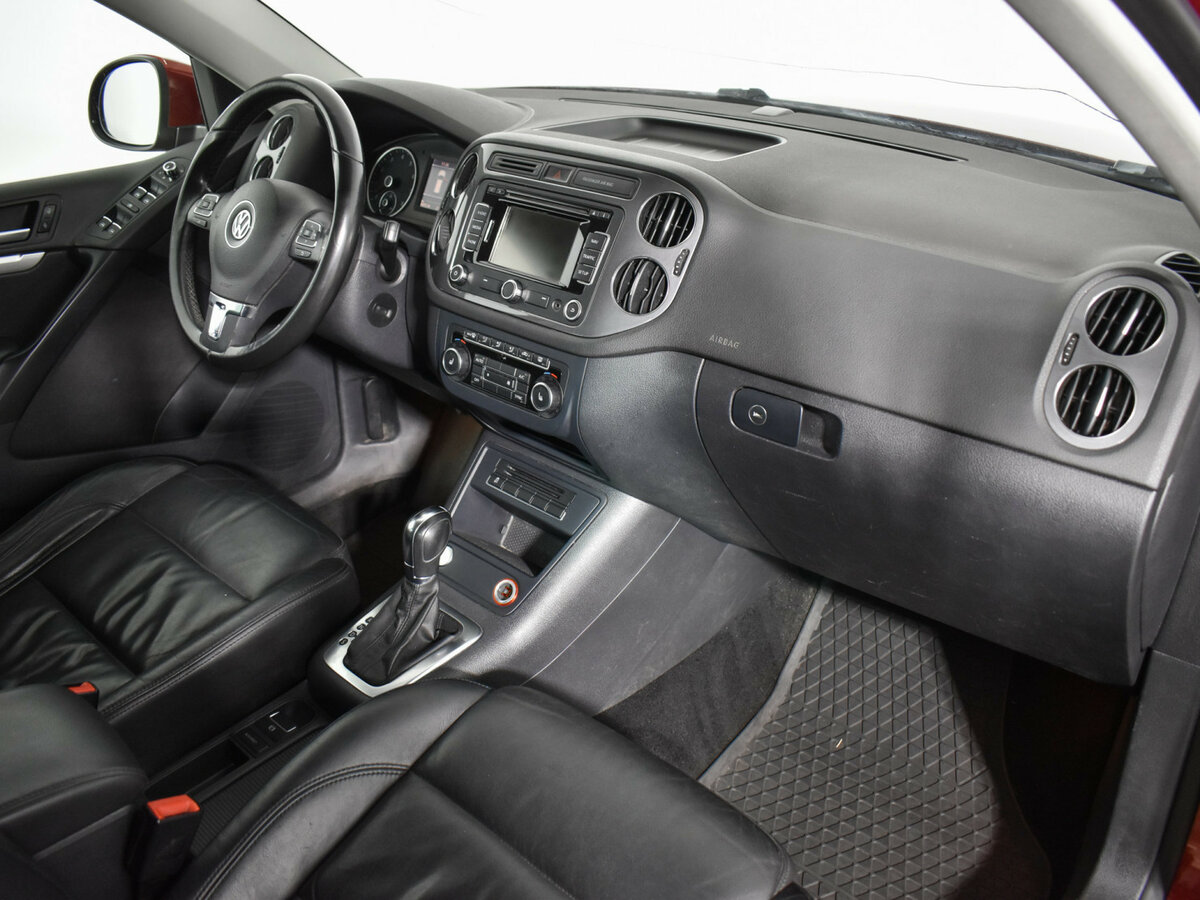 Volkswagen Tiguan 2013 года с пробегом. Фото: #11