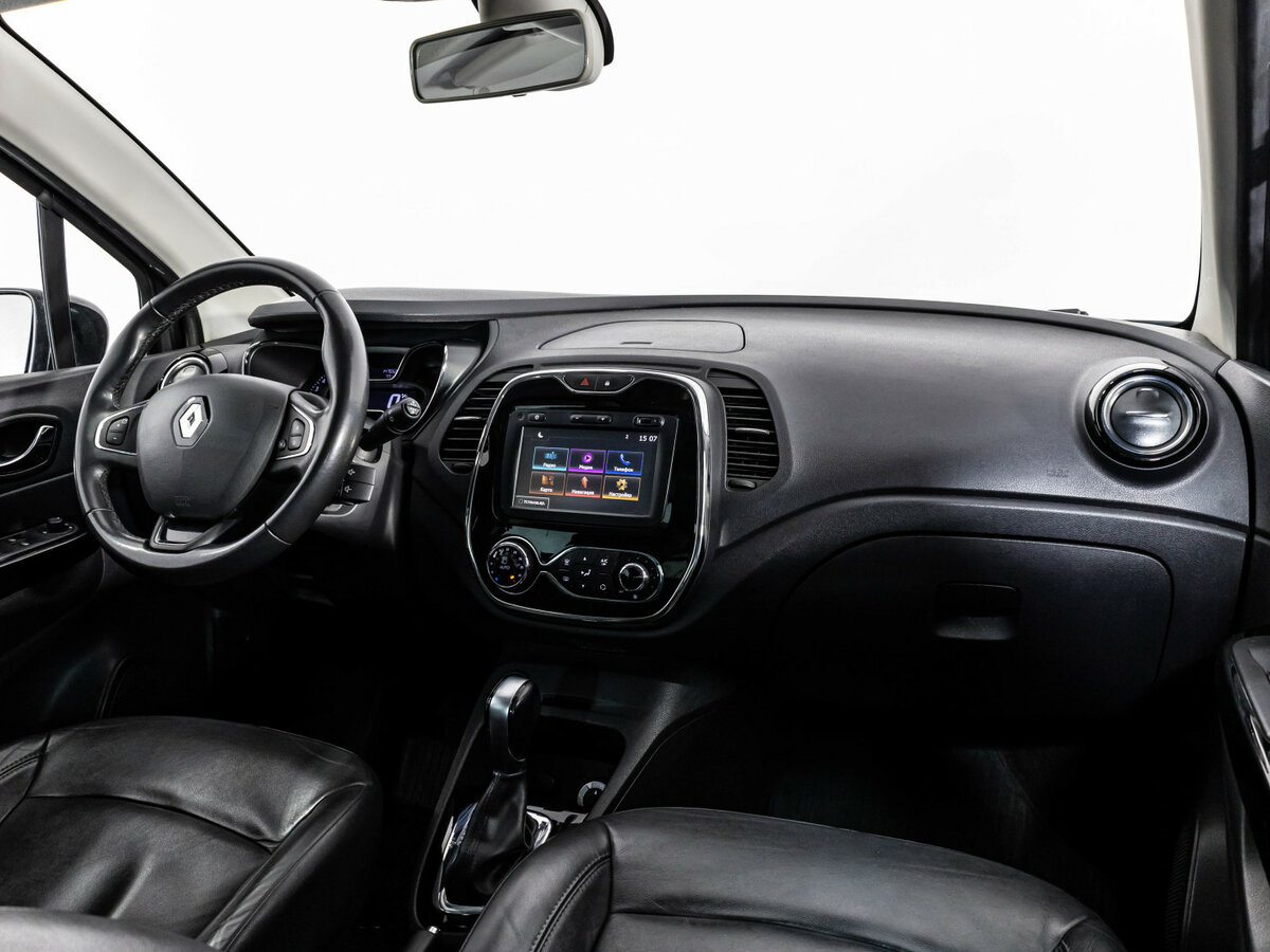 Renault Kaptur 2017 года с пробегом. Фото: #6