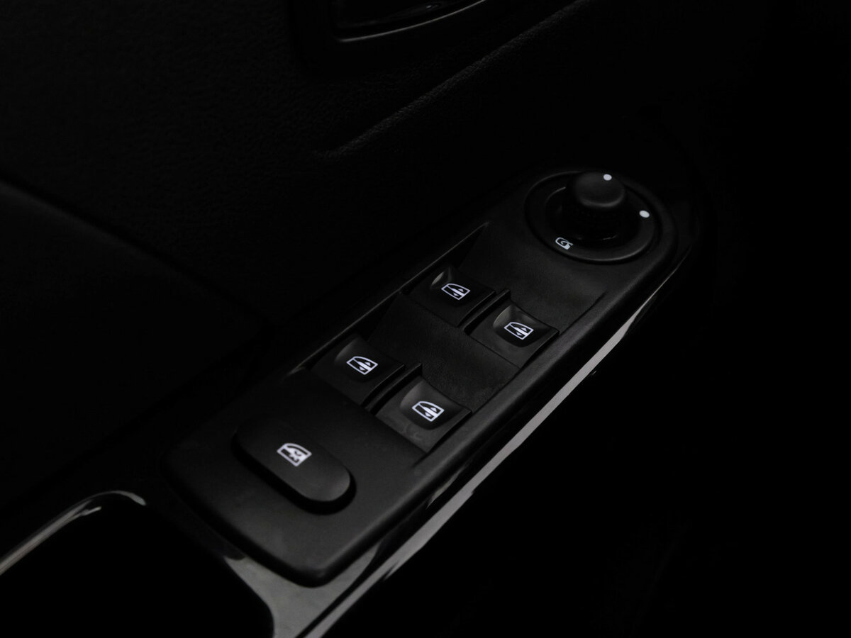 Renault Kaptur 2017 года с пробегом. Фото: #13