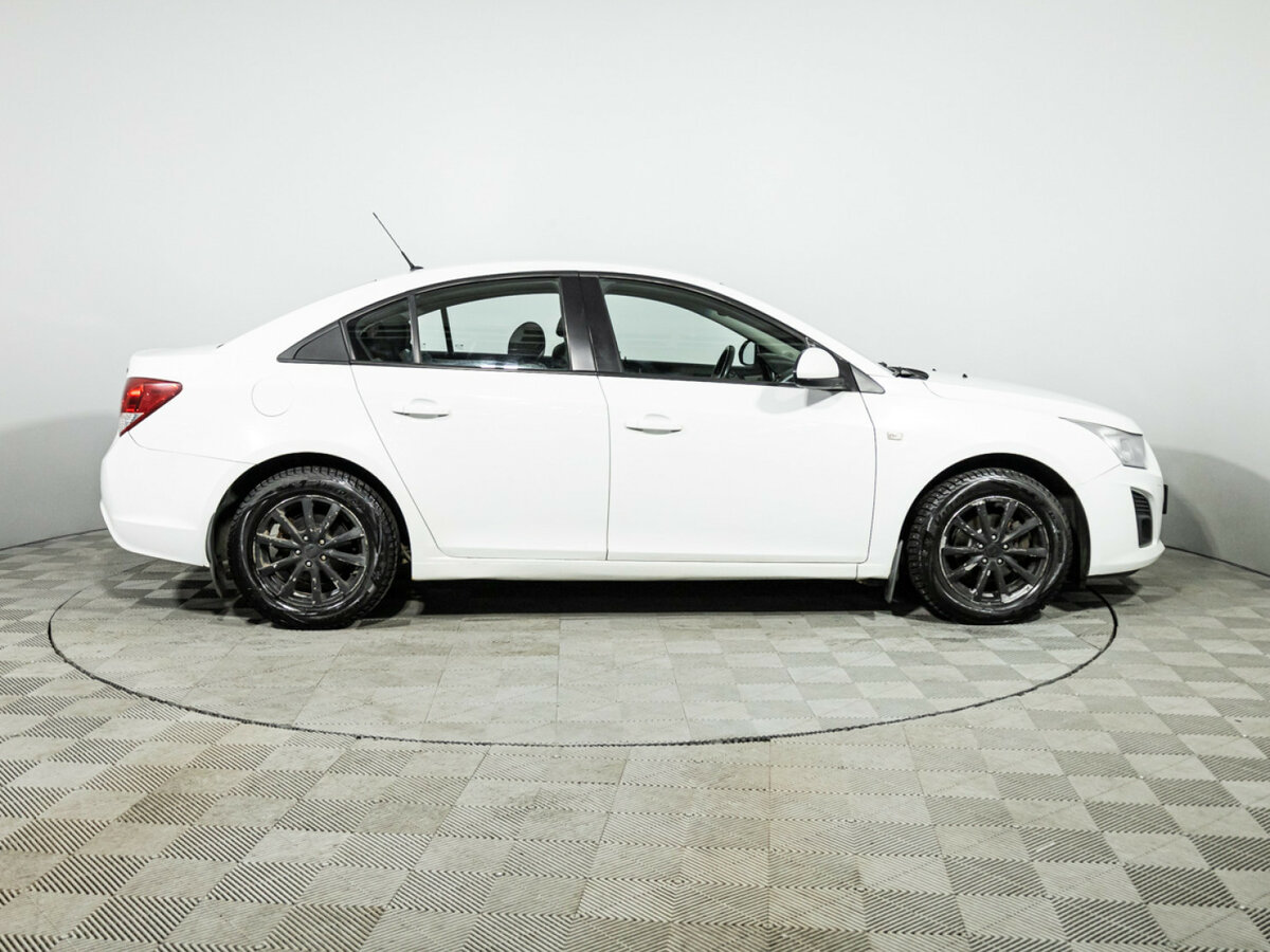 Chevrolet Cruze 2013 года с пробегом. Фото: #3