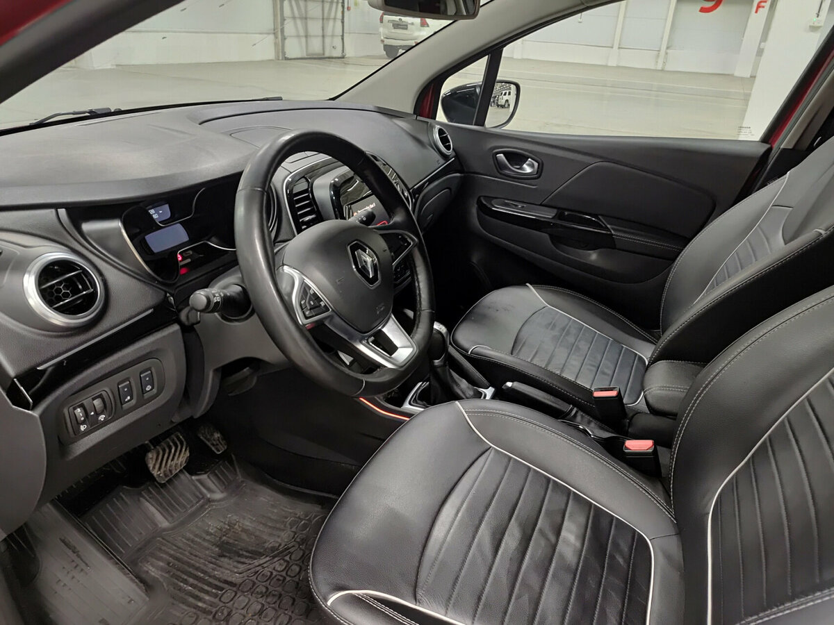 Renault Kaptur 2020 года с пробегом. Фото: #15