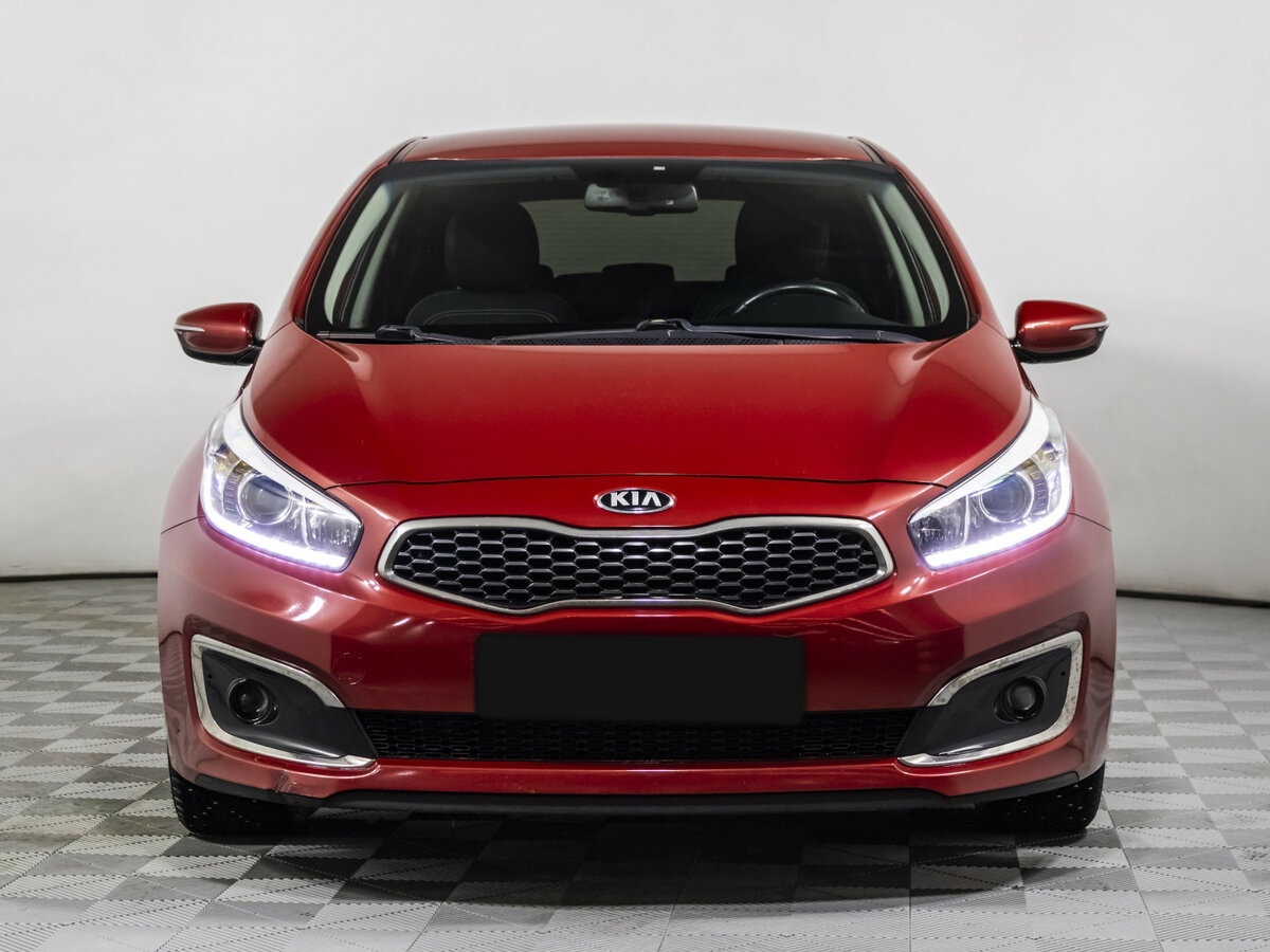 Kia Ceed 2017 года с пробегом. Фото: #1
